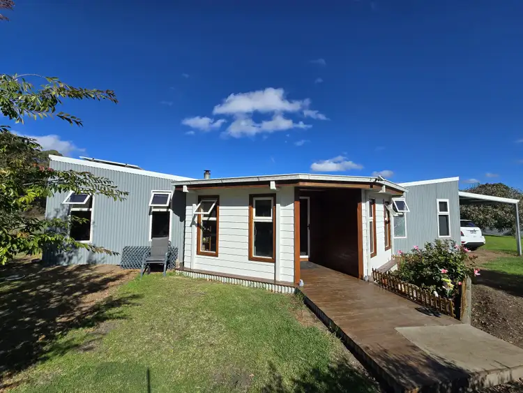 139 - 141 Hassell Ave