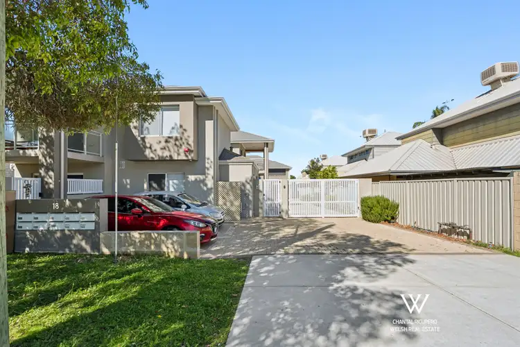 18 Wallace Street