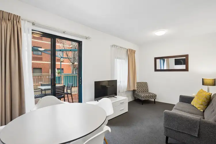 255 Hindley Street