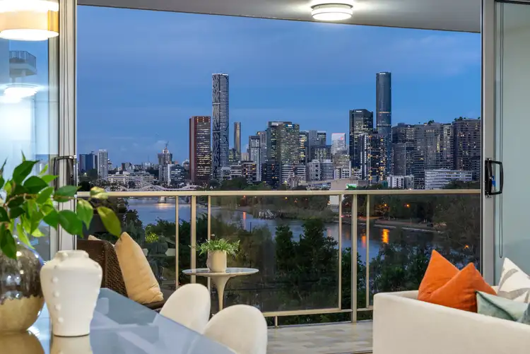27/24 Dunmore Terrace