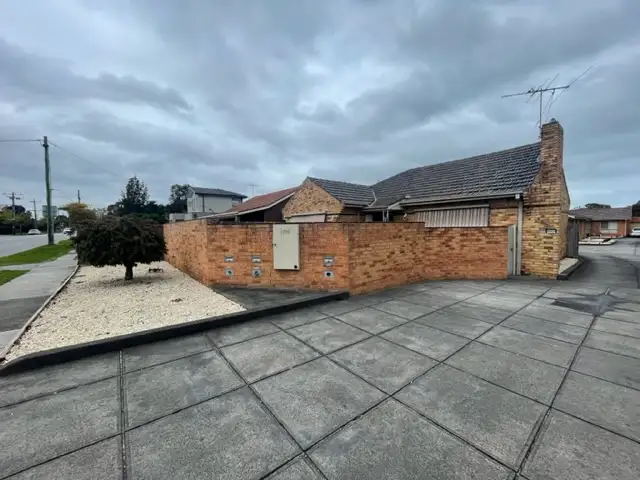 1/1170 North Road