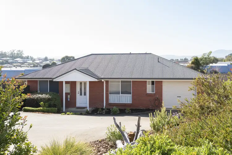 28 Lila Drive