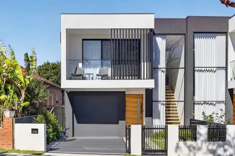 18 Heath Street