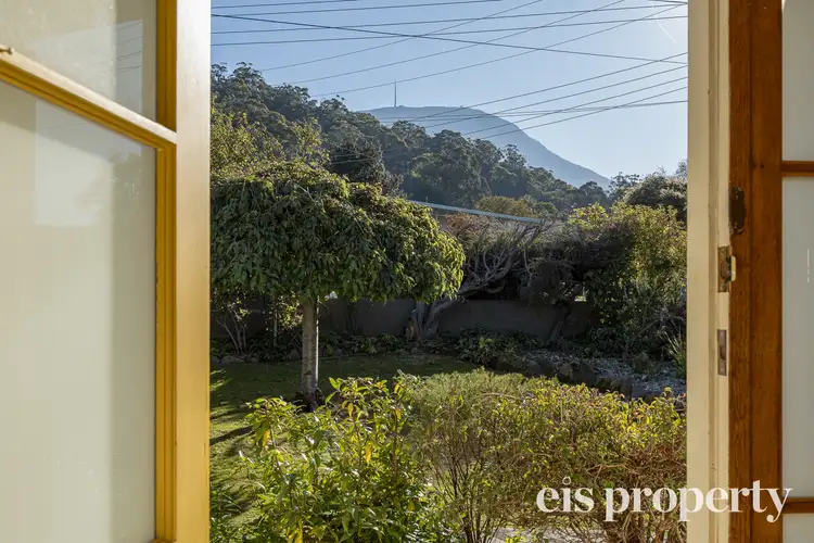 604 Huon Road