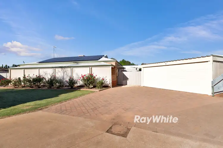 4 Marion Court