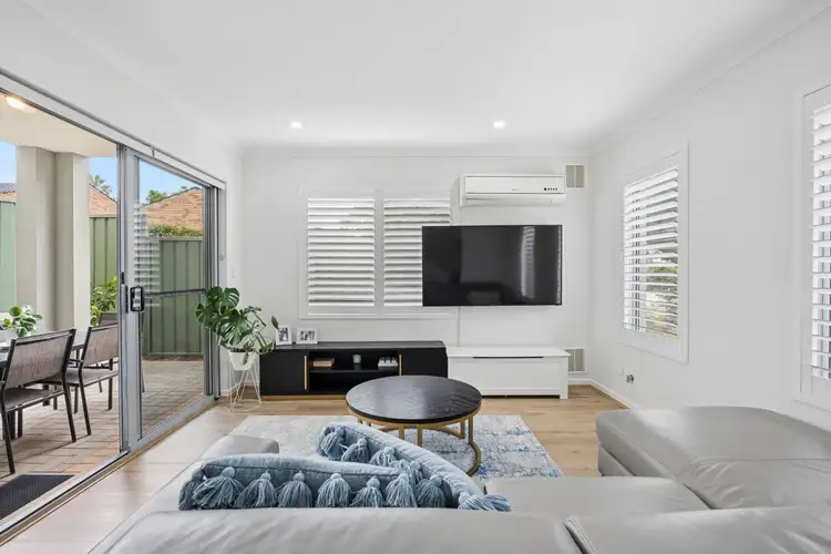32A Foss Street