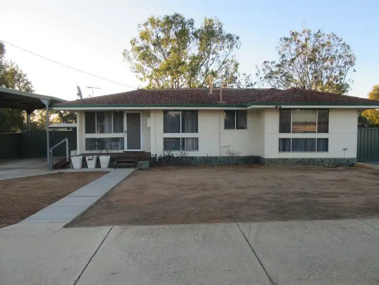 9 Bowman Street