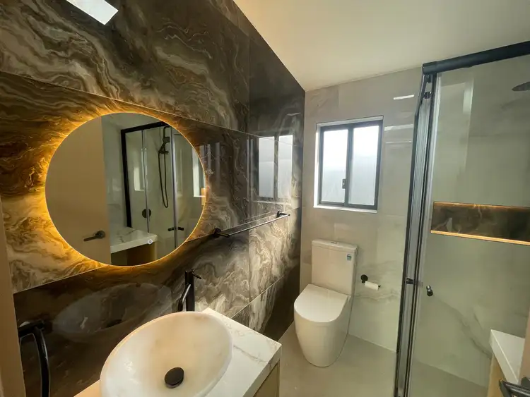 19A Bayliss Street