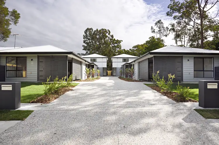 52 Bradman Street
