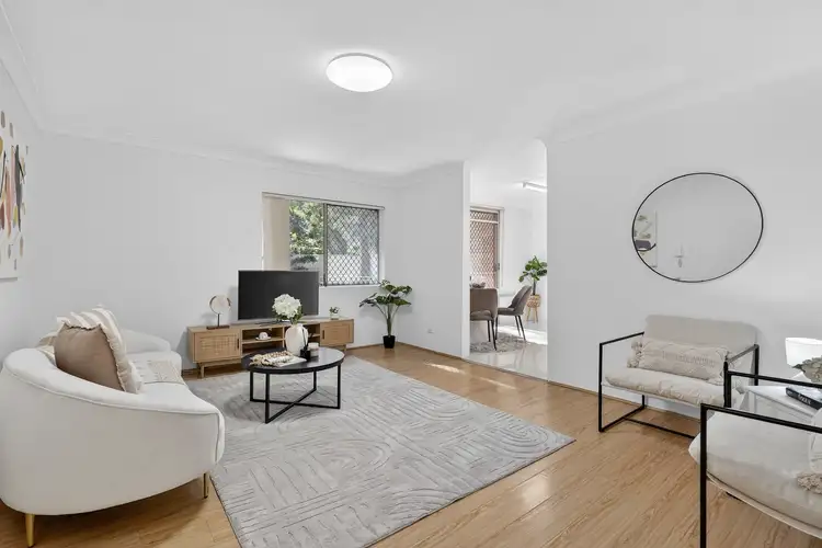 5-9 Mowle Street