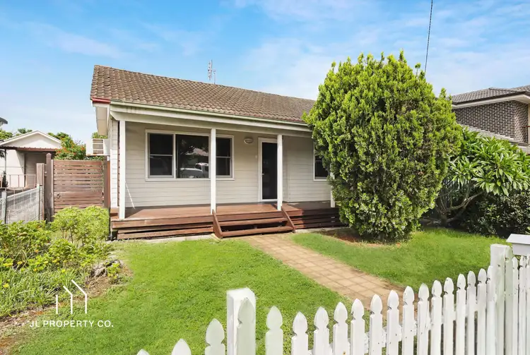78 Ocean Beach Road