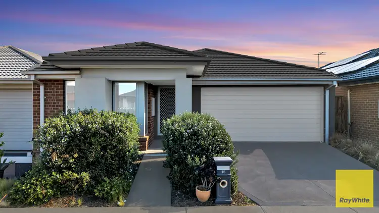15 Tait Street