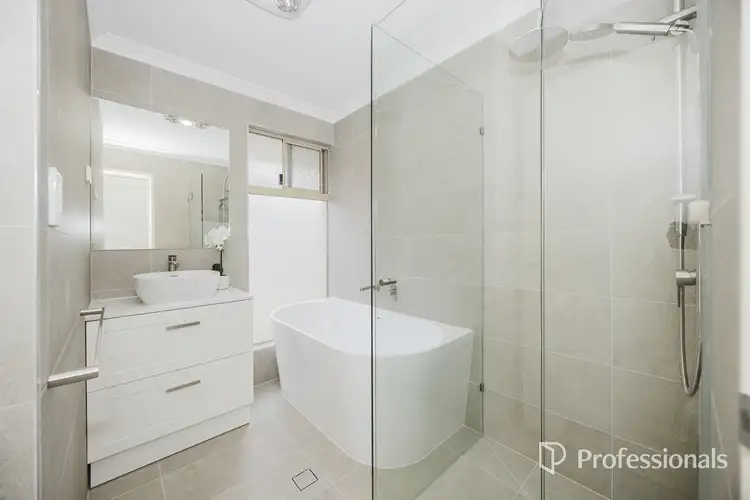 31 Bloodwood Drive