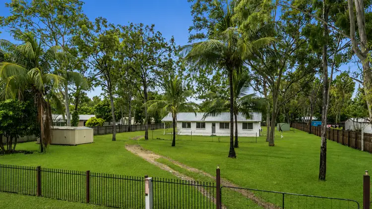 14 Baystone Court
