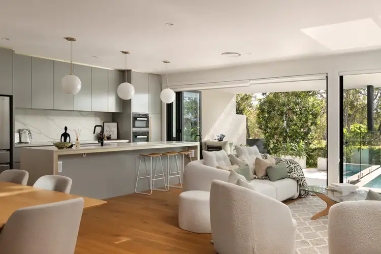 76 Minnippi Boulevard