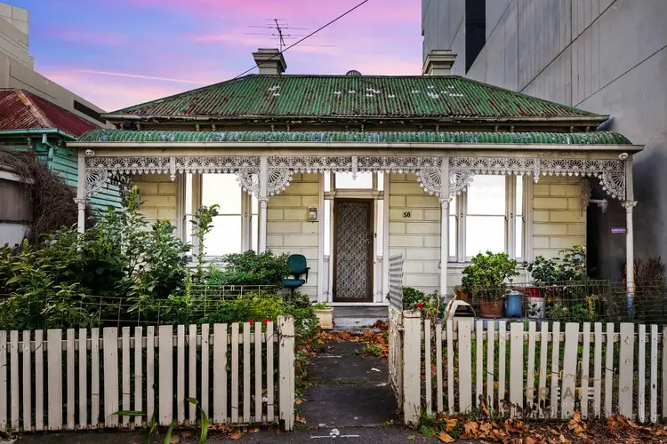 58 Nicholson Street