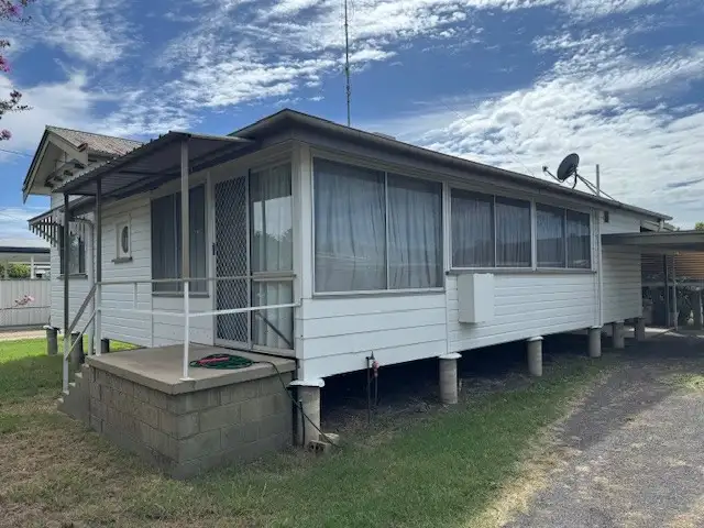 58 Herbert St