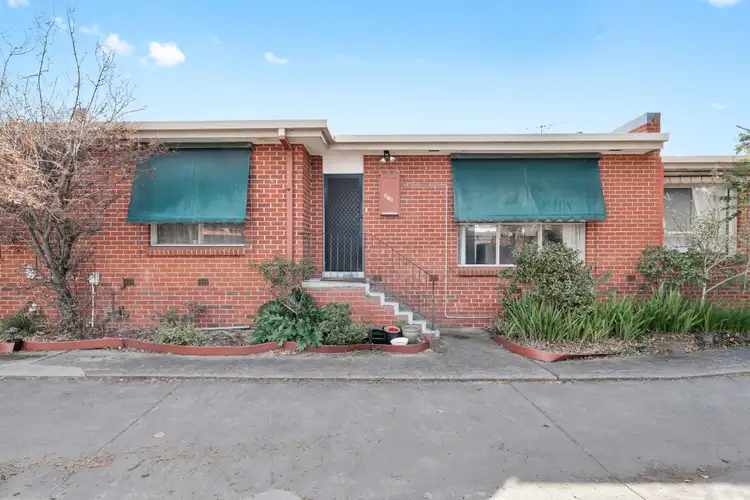 2/2 Mereweather Ave