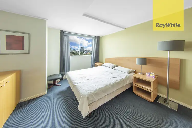 1003/110-114 James Ruse Drive