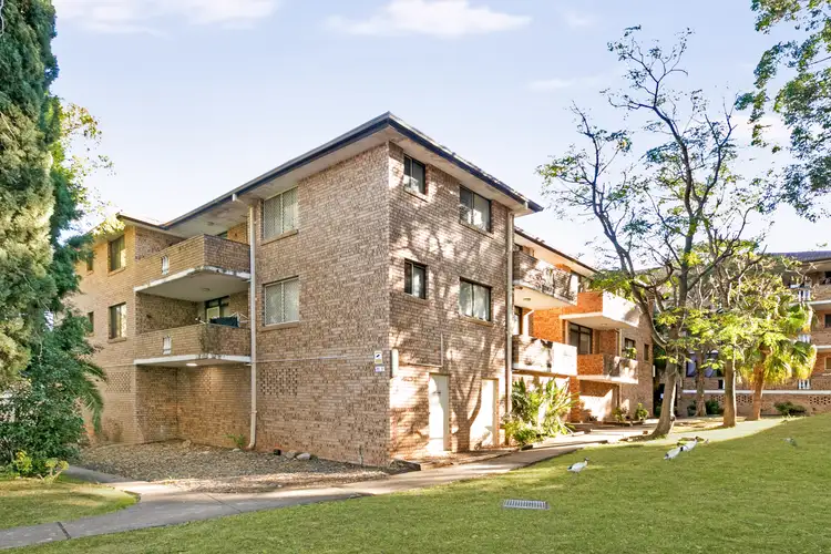 13/28 Conway Road