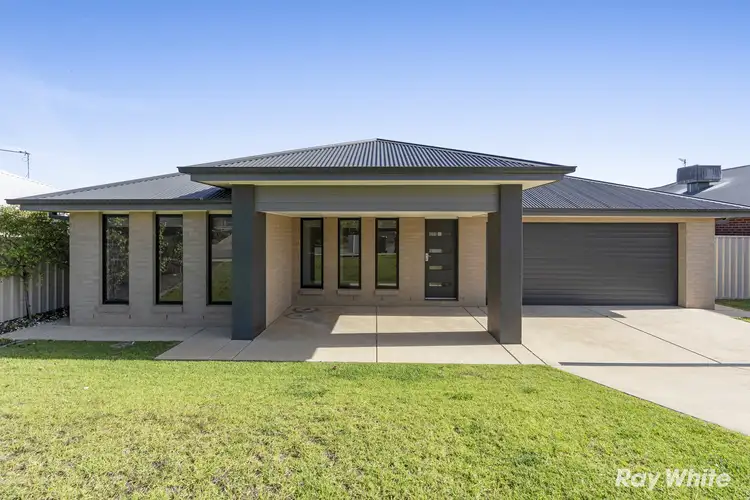 54 Paradise Drive
