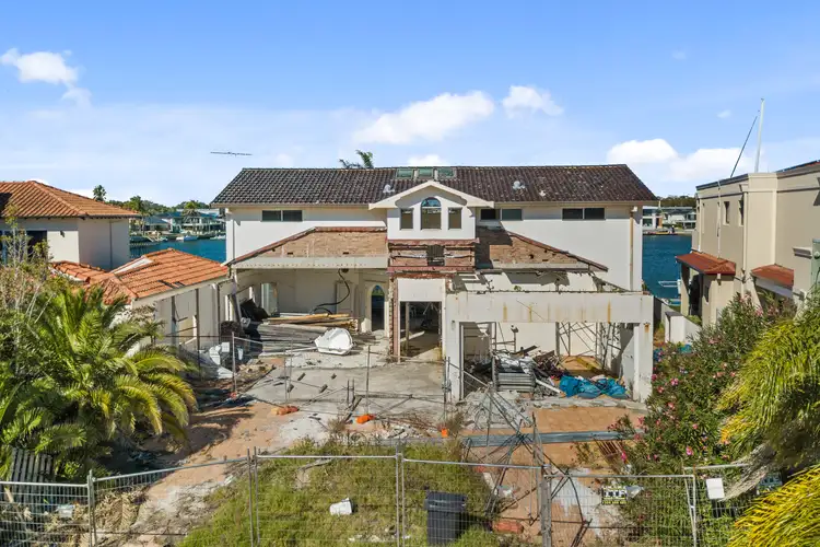 55 James Cook Island