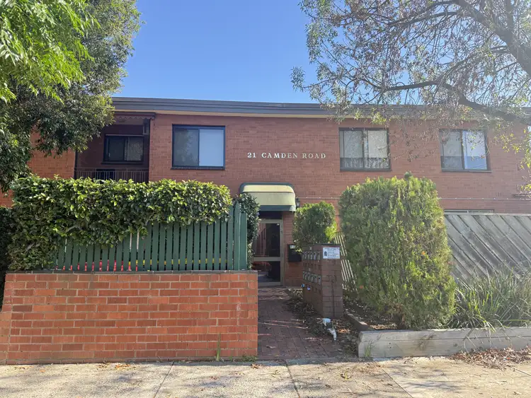 21 Camden Road