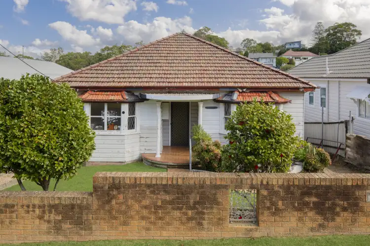 15 Highfields Parade
