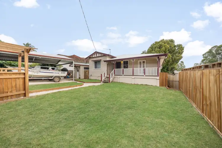 44 Chatsworth Road