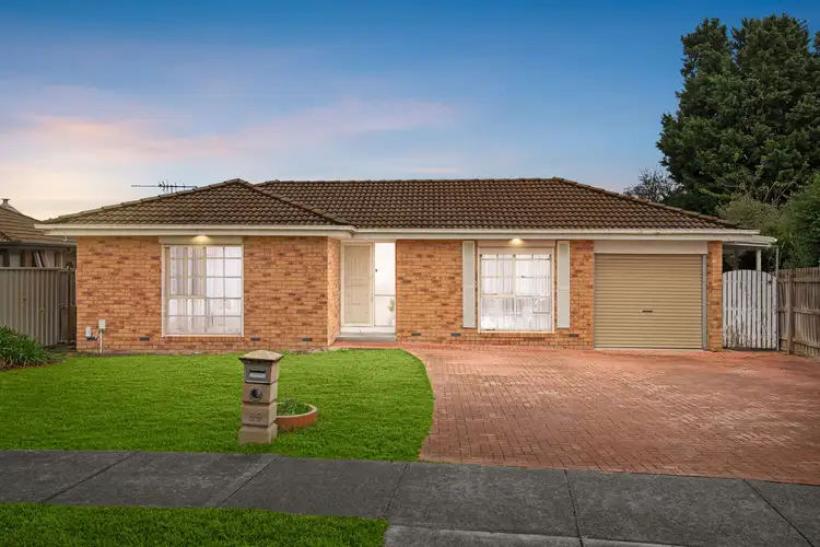 55 Konrads Crescent