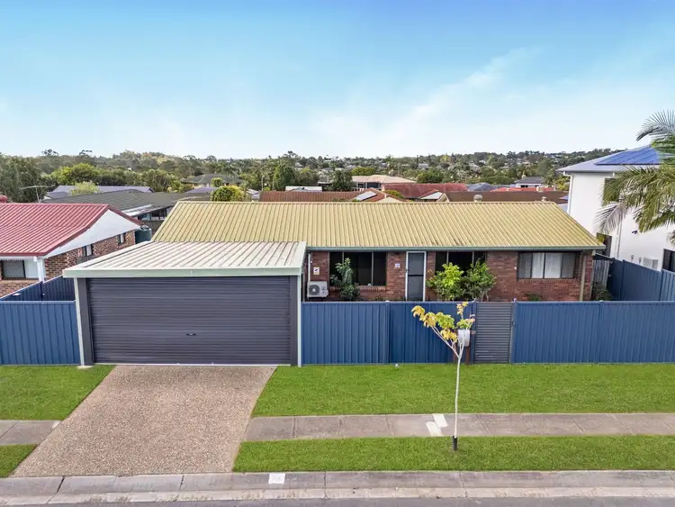 21 Helicia Street