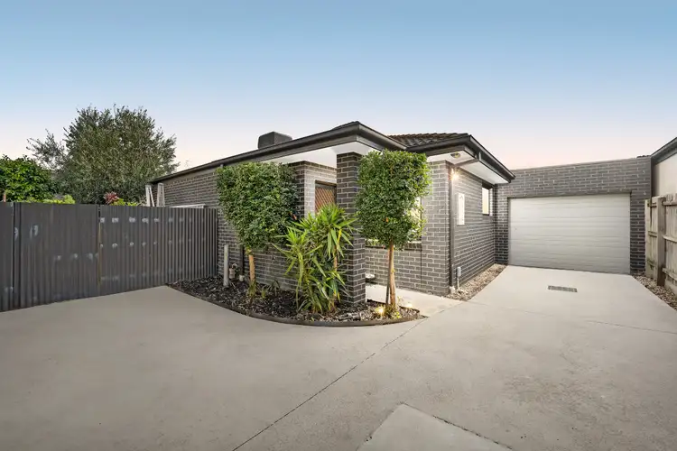 13B Merlyn Avenue