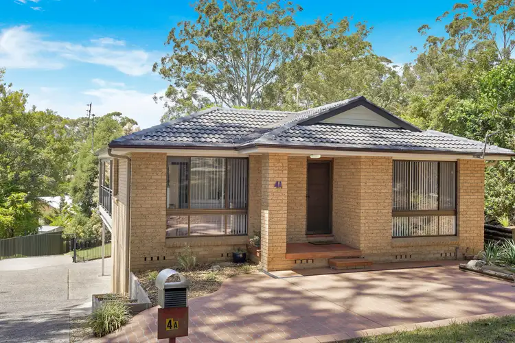 4A Hillcrest Road