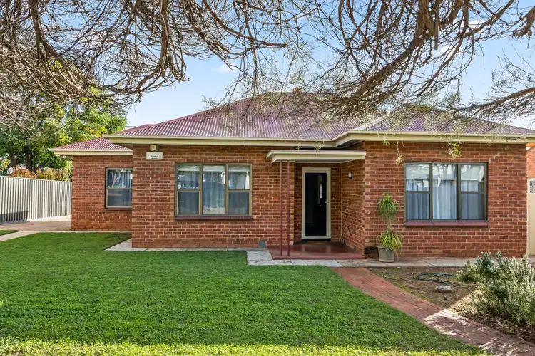 1 Madge Street