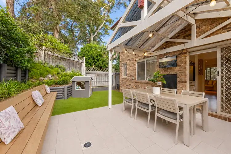 33/2 Schofield Place