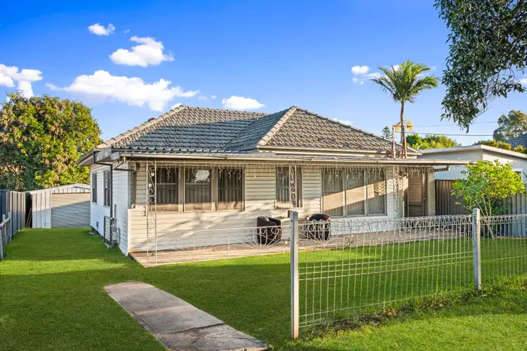 8 Gordon Street