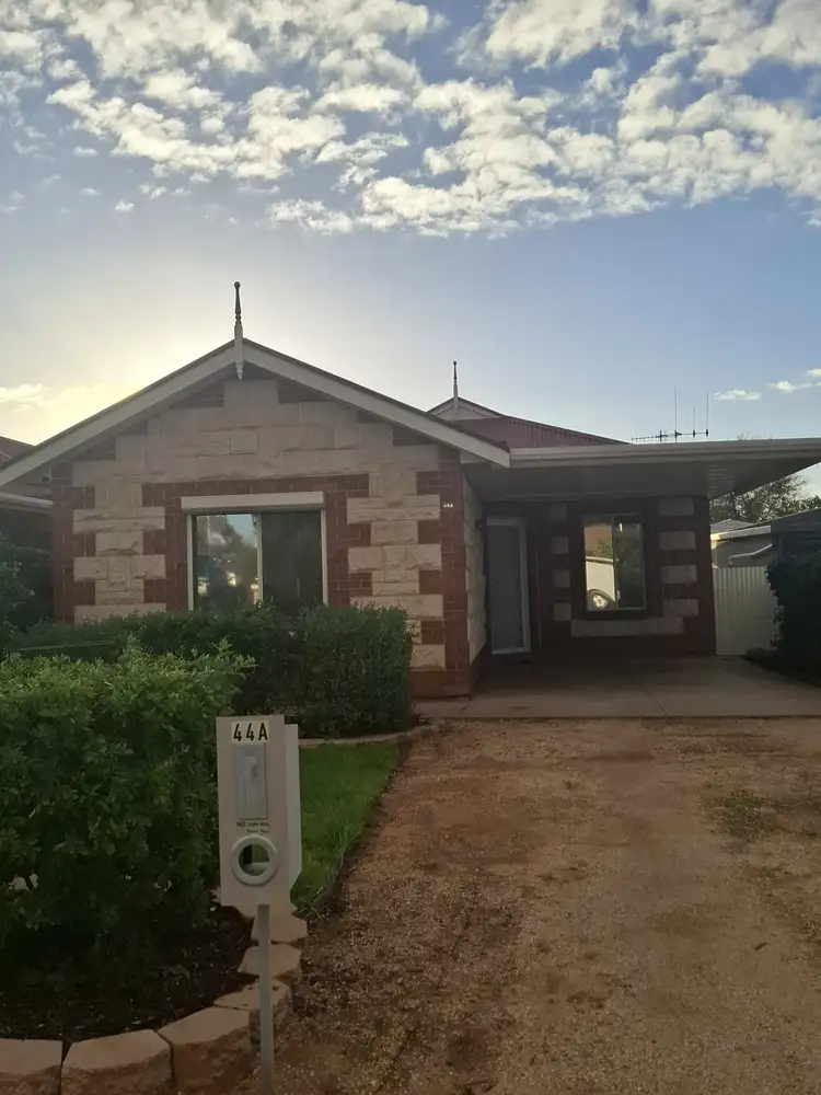 44A Eringa Avenue