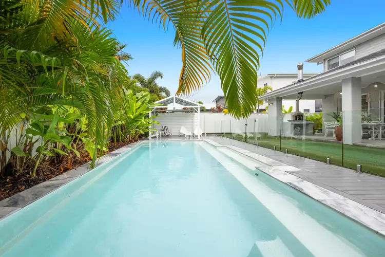 7 Marina View Drive