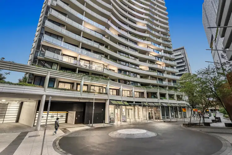 8 Daly Street