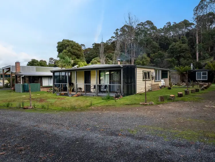 137 Winduss Road