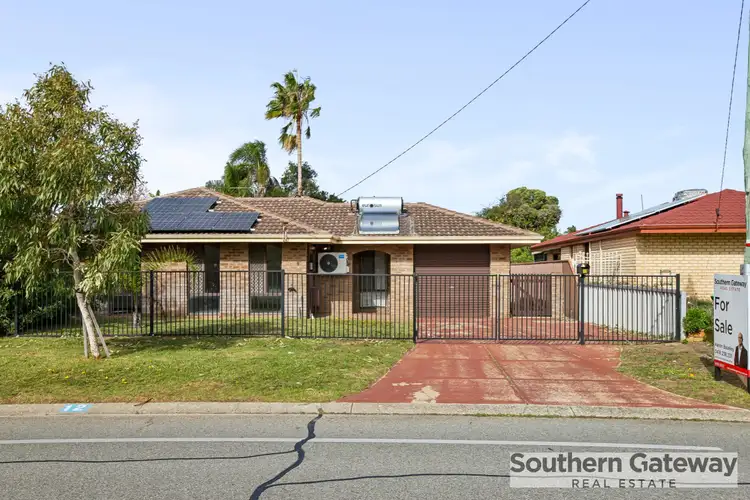 12 Willmott Drive