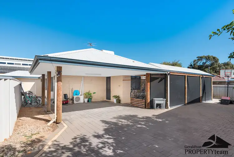 13A Hemsley Place