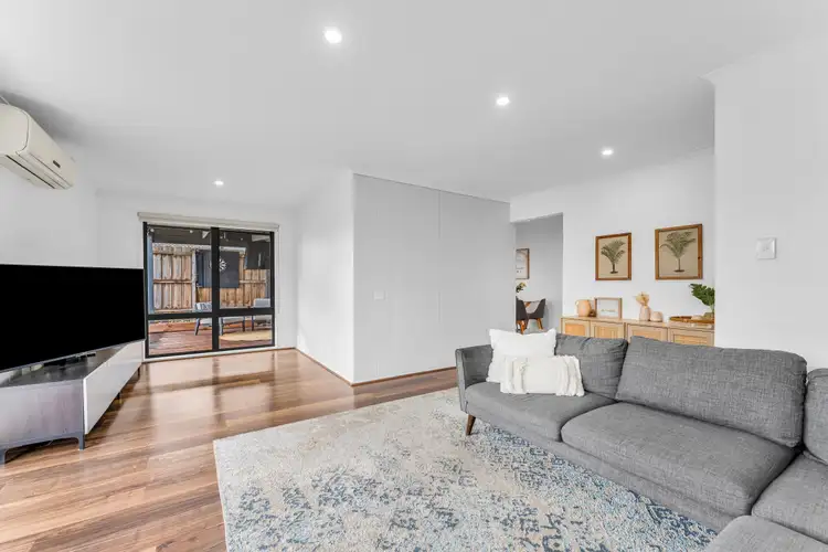 2 Oakden Street