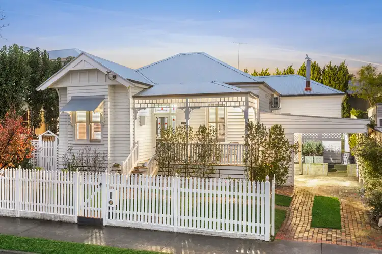 18 Bayswater Road