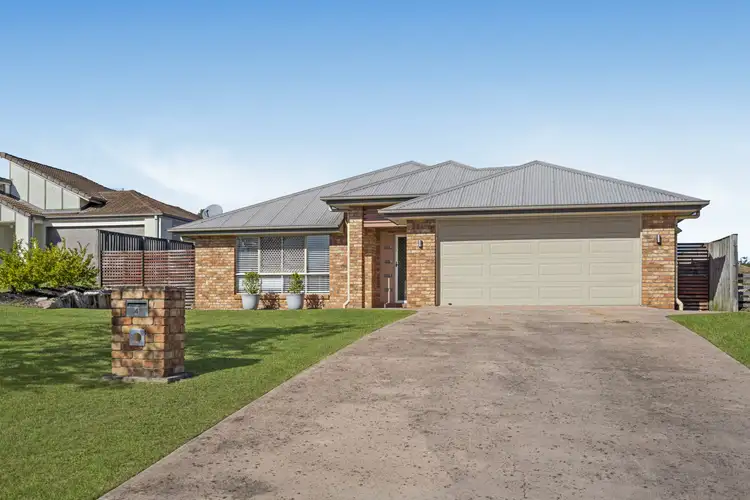 4 Crystalwood Court