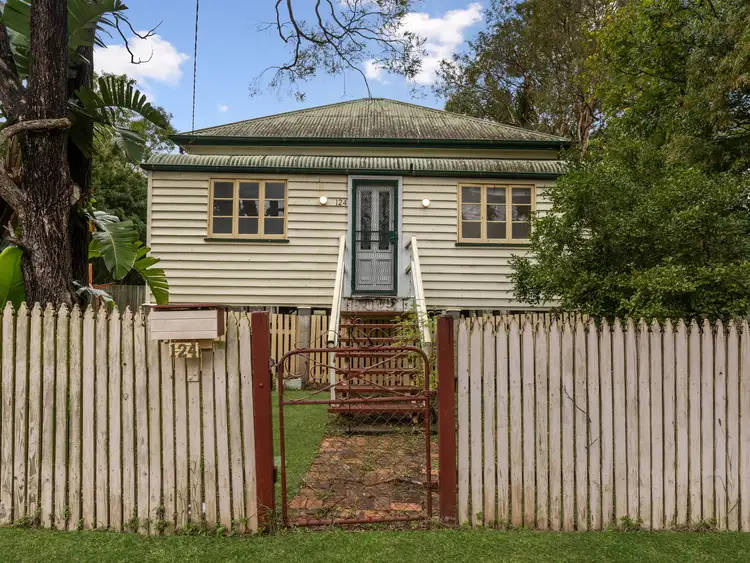 124 Thorn Street