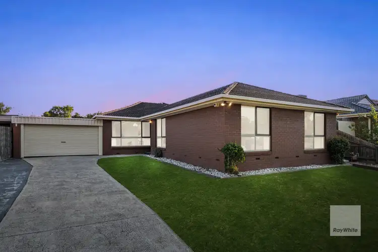 17 Munich Drive