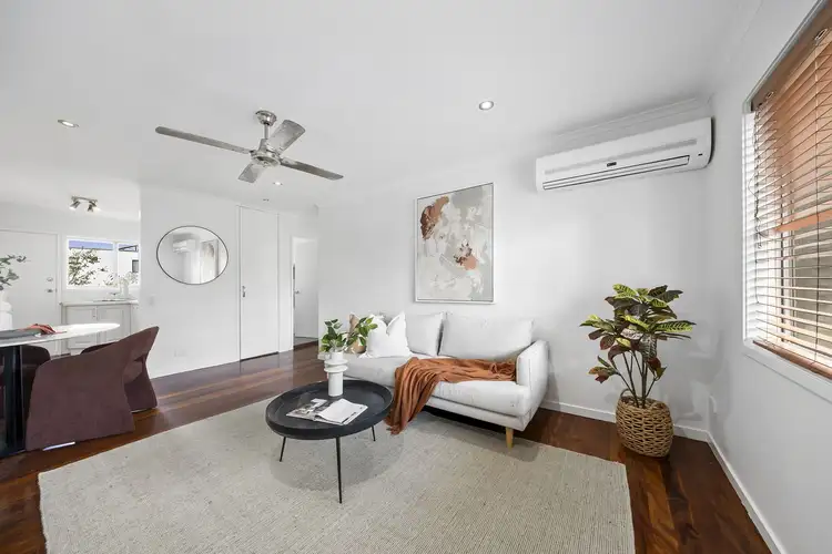 39 Barton Road