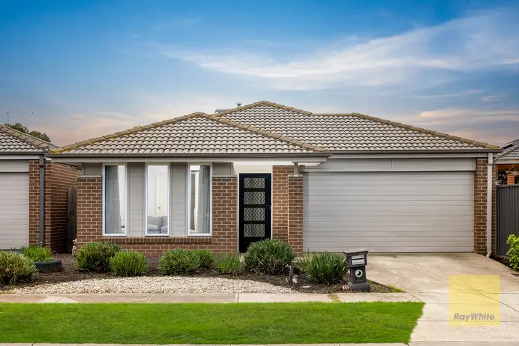 11 Mingay Close