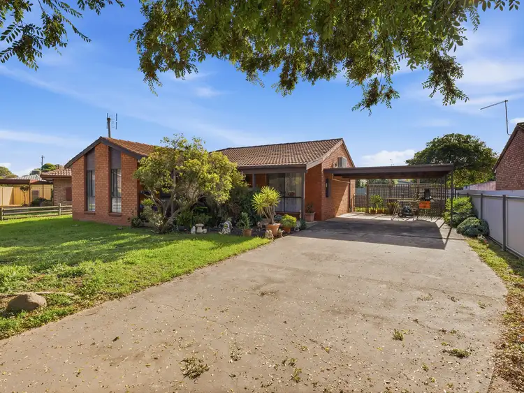6 Mathieson Court